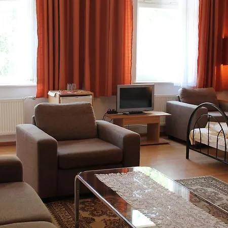 Hotel Majestic-2